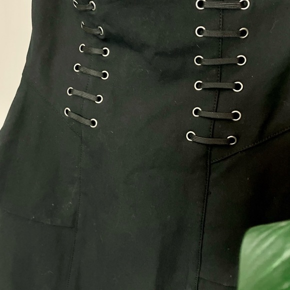 NWT 【NEW】Bebe dress black with detail - Picture 2 of 5